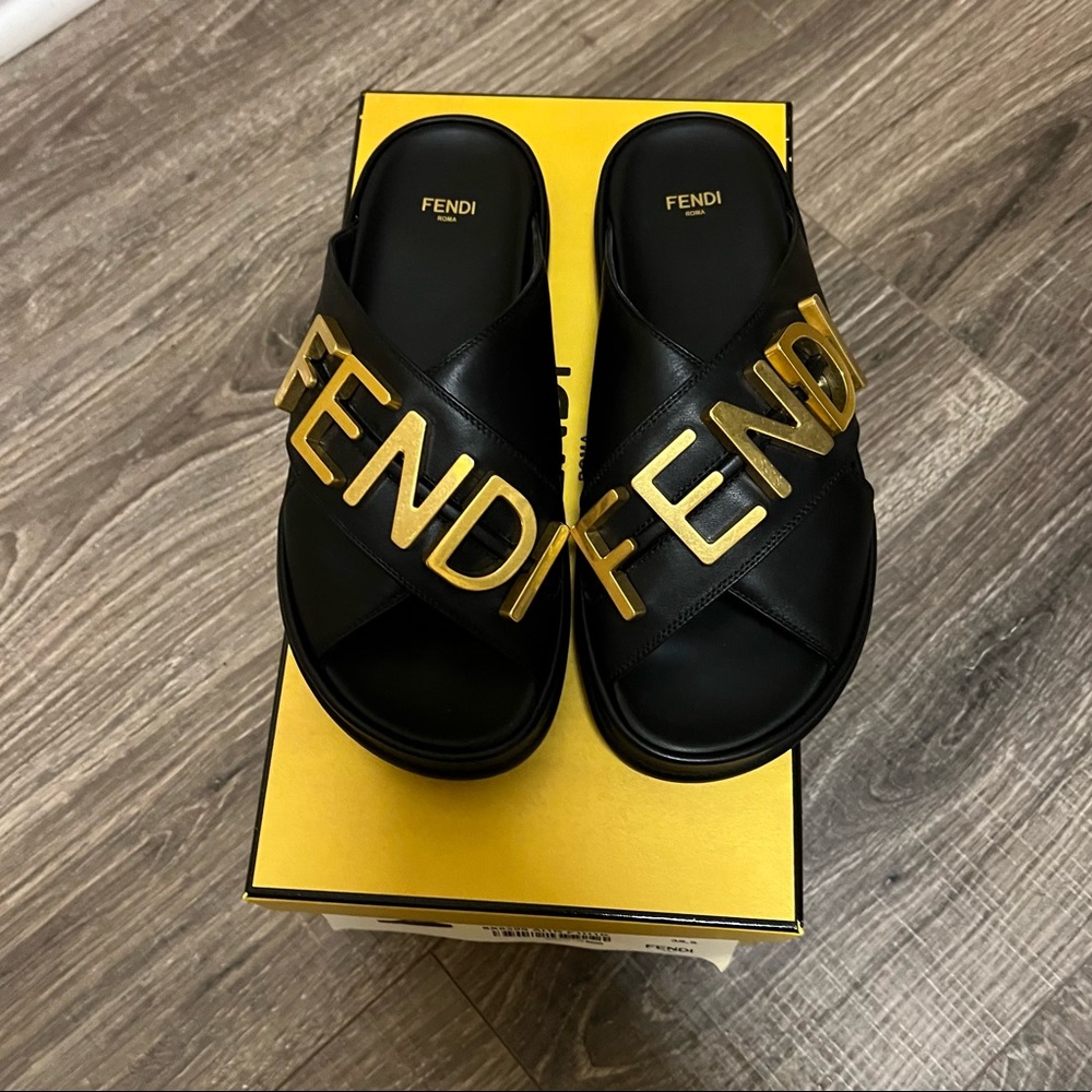 Brand new never worn Authentic Fendi sandals